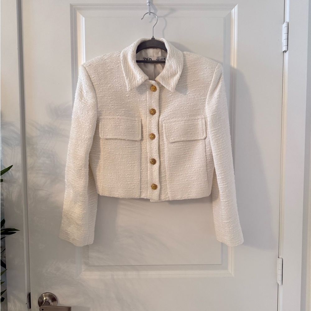 Zara textured jacket with gold buttons